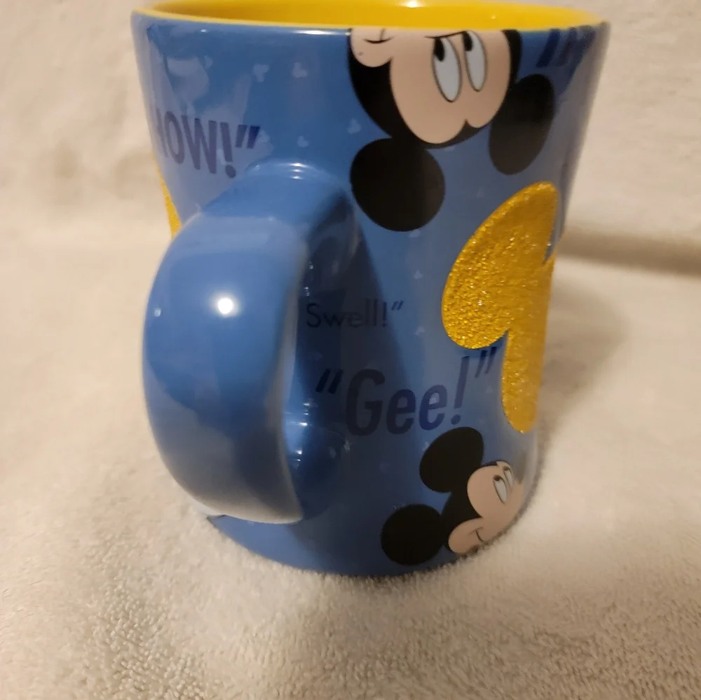 Disney Parks Mickey Mouse 3D Classic Sayings Textured Mouse Ears Shape‎ M…